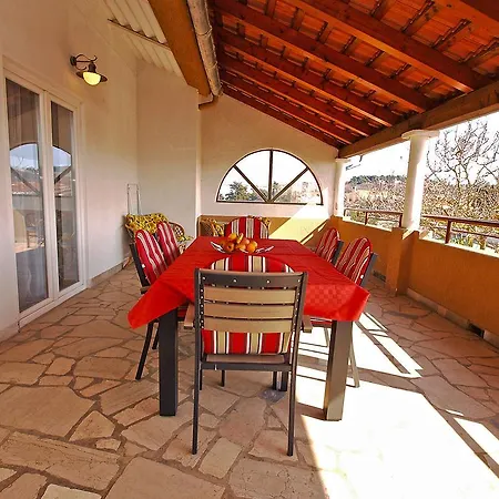 Apartman Munida 734 *