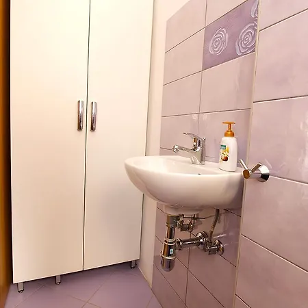 Munida 734 Apartament *