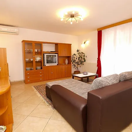 Munida 734 Apartman Medulin