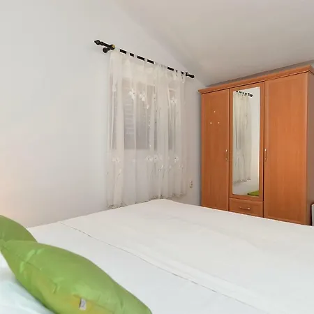 Munida 734 Apartament *